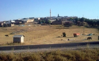 Bir köy var uzakta
