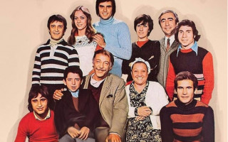 Bizim Aile Filmi – Sıcaklık, Sevgi ve Umutla Örülmüş Bir Türk Sineması Klasiği