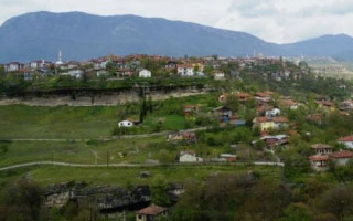 Kavgadan fırsat çıkarmak...