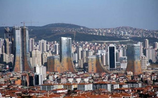Sana bir tepeden baktım aziz İstanbul