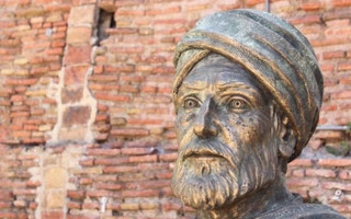 İbni Haldun - Yöneticilere Öğütler / Dört