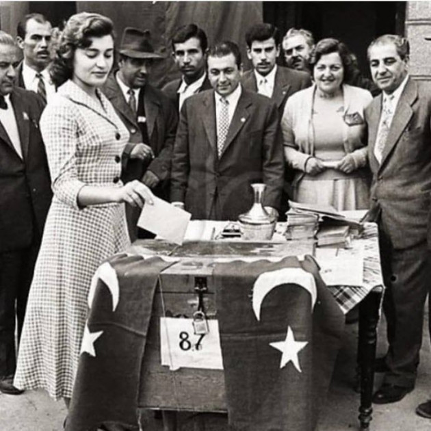 mustafa-kemal-ataturk-8-kadinlarin-secme-secilme-hakki-2527.jpg