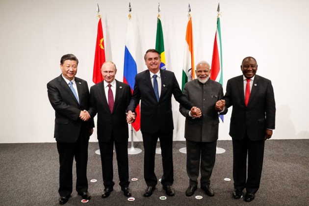 BRICS ülkelerinin ortak bir para birimi oluşturmaları neden önemli?