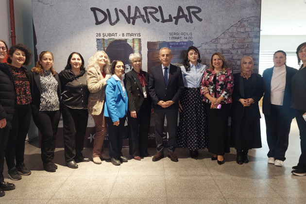 Kadın Emeği ve Mücadelesi Şiirlerle Anlatıldı