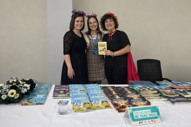 Lüleburgaz İstek Koleji Sahnesinde Akran Nezaketi Buluşması