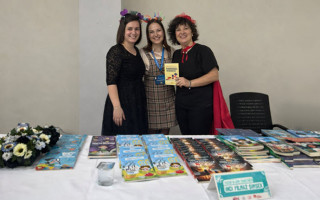 Lüleburgaz İstek Koleji Sahnesinde Akran Nezaketi Buluşması